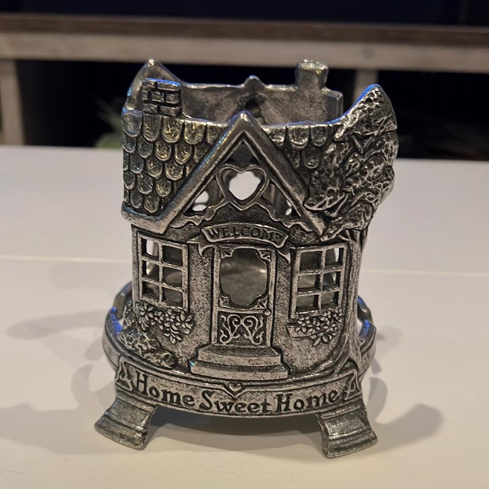 Carson candle holder